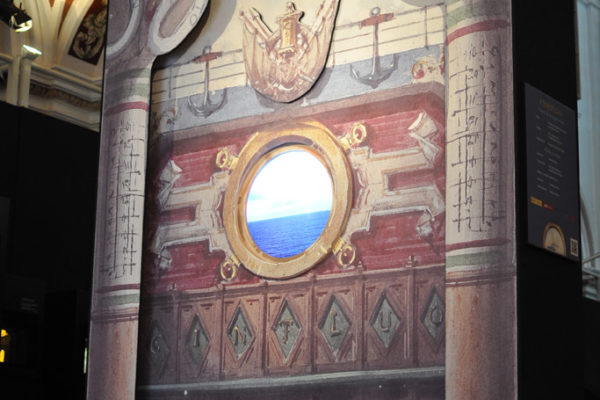 Fachada de entrada. Montaje con varios fondos en base a ilustración original.