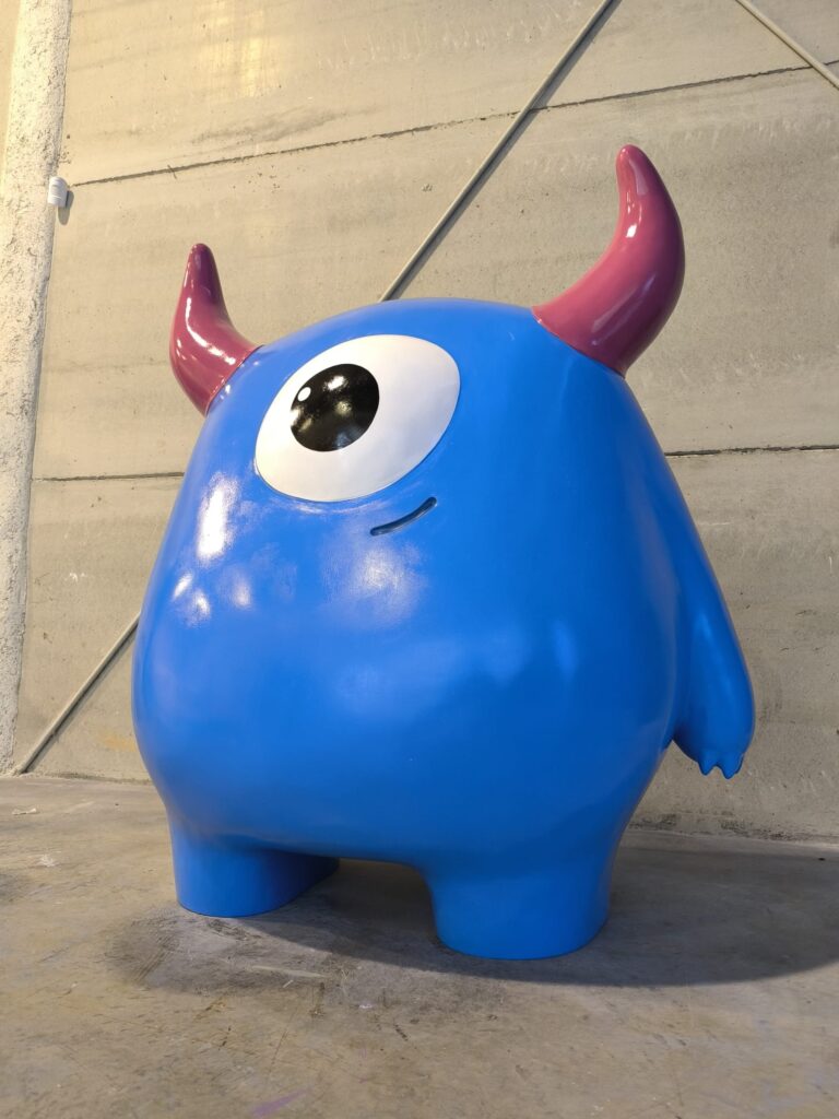 Mascotas de virus y caries